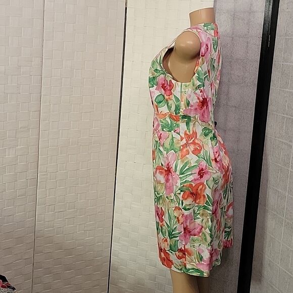 BRAND NEW JONES NEW YORK FLORAL TROPICAL SLEEVELESS ROUNDNECK LINE DRESS - Picture 8 of 14